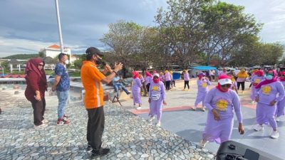 Disparpora Soft Launching Senam We Love Bulukumba Di Kawasan Wisata Tanjung Bira