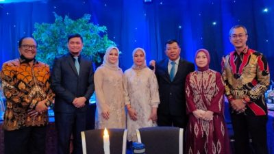 Andi Utta Hadiri Resepsi Pernikahan Putri Danny Pomanto
