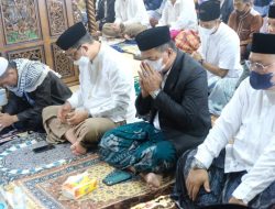 Bupati dan Wabup Shalat Id di Masjid Agung Bulukumba