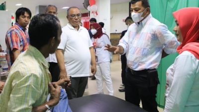 Kunjungi RSUD, Andi Utta Motivasi Pasien