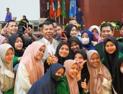 Berbagi Inspirasi, Bupati Andi Utta Beri Kuliah Umum di UIN Alauddin Makassar