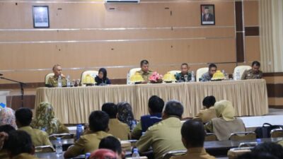 Bupati Andi Utta Pimpin Rakor Evaluasi Pelaksanaan Vaksin PMK