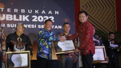 Desa Bira Raih Penghargaan Keterbukaan Informasi