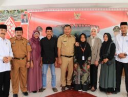 Bupati Andi Utta Lepas Jamaah Umrah, Termasuk Dua Anak Juara MTQ Tingkat Provinsi