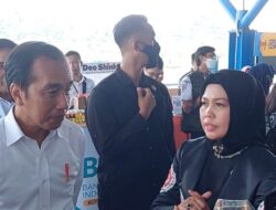 Jokowi Kunjungan Stan Pameran Bulukumba, Ketua Dekranasda Kenalkan Pinisi dan Wisata Tanjung Bira