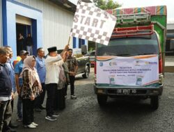 Bupati Andi Utta Lepas Pembagian Bantuan Beras Cadangan Pangan Pemerintah