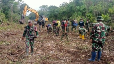 TMMD ke-117 di Lemo Lemo, Pohon Besar Jadi Sasaran Penebangan