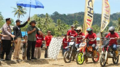 Bupati Andi Utta Buka Lomba Motor Kros Ojek Gabah