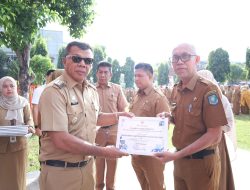 Bupati Andi Utta Serahkan Penghargaan Satu Data Indonesia 2025, Ini Daftar Pemenangnya