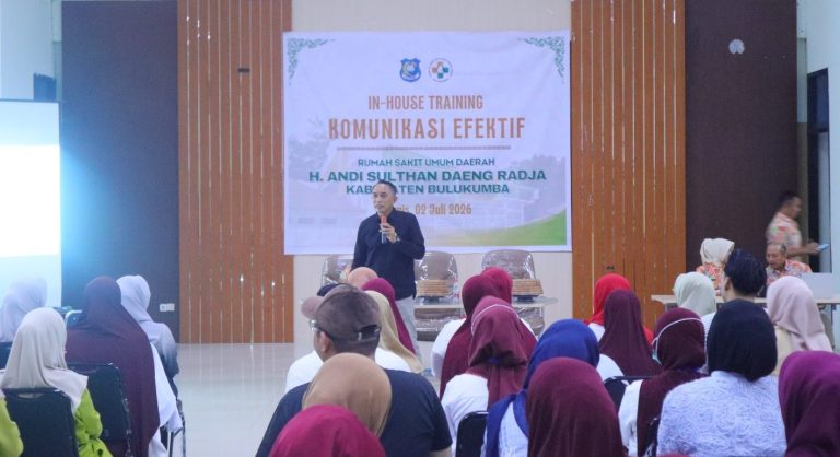Perkuat Mutu Pelayanan, RSUD H. Andi Sulthan Daeng Radja Gelar IHT Komunikasi Efektif